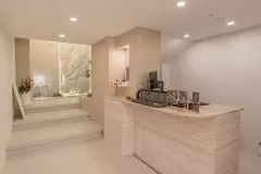 카스탈리아 (논현)